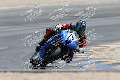 media/Apr-20-2025-CVMA (Sun) [[39090e8767]]/Race 16-Formula Middleweight/
